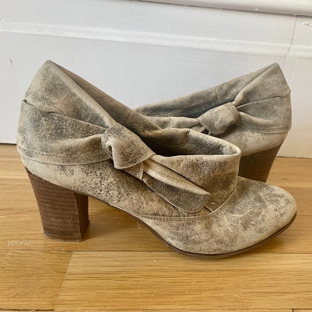 Pink Studio Heeled Booties in Distressed Taupe